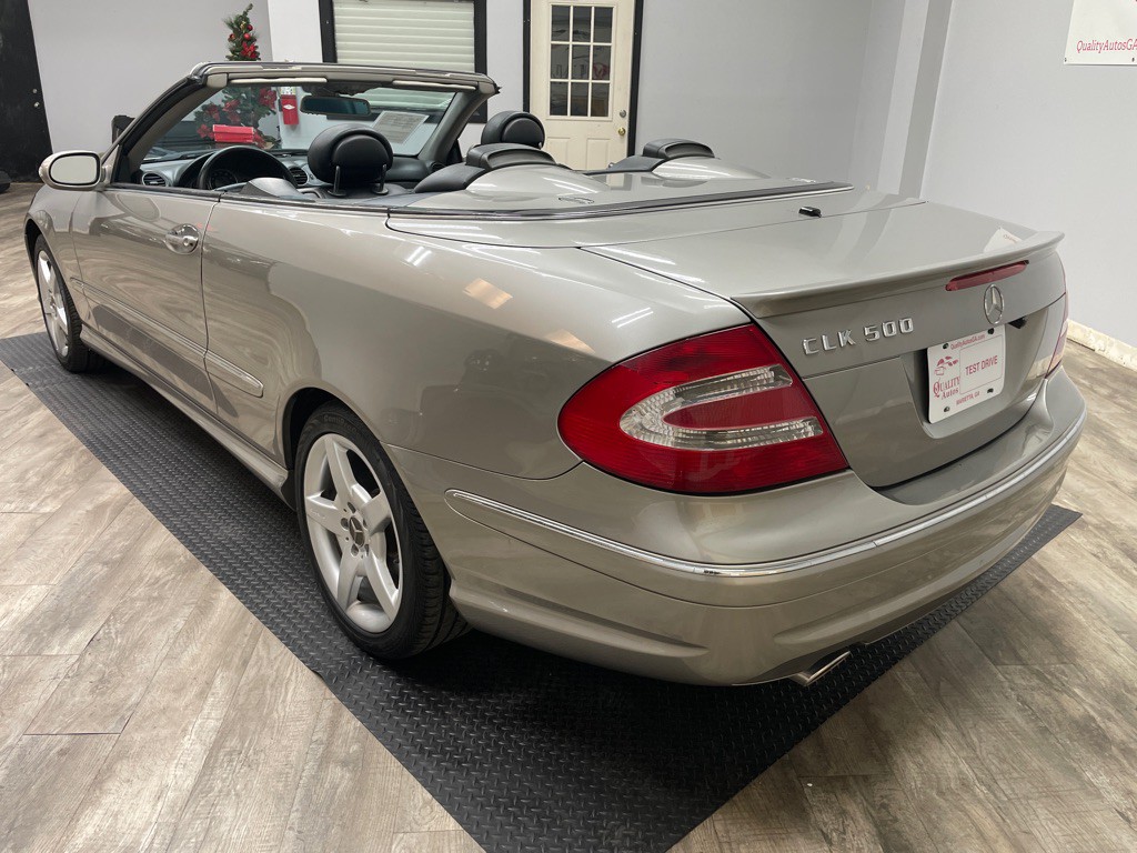 2005 Mercedes-Benz CLK-Class Image 7