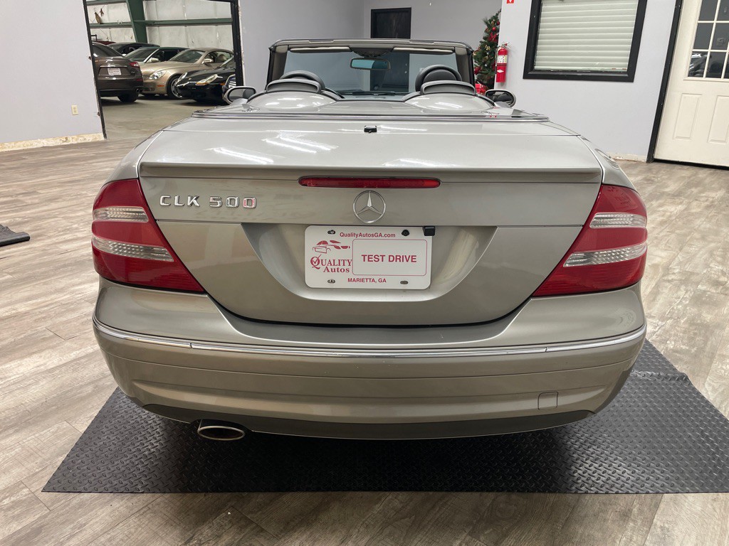 2005 Mercedes-Benz CLK-Class Image 8