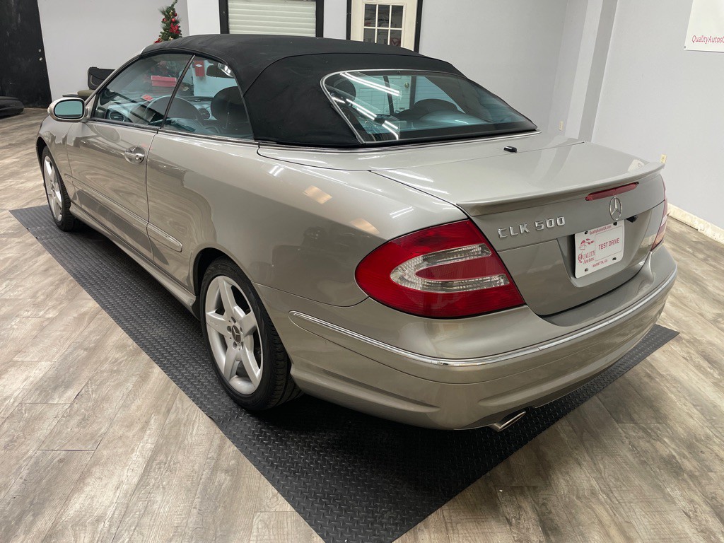 2005 Mercedes-Benz CLK-Class Image 15