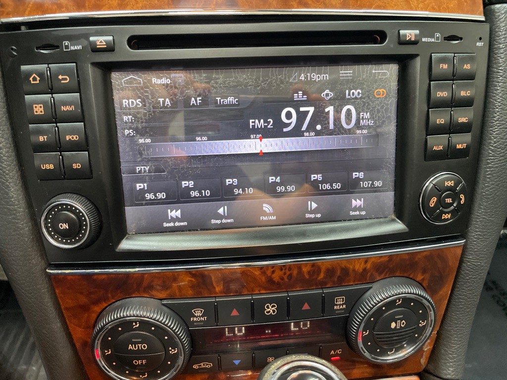 2005 Mercedes-Benz CLK-Class Image 29