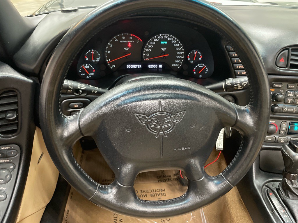 1998 Chevrolet Corvette Image 29