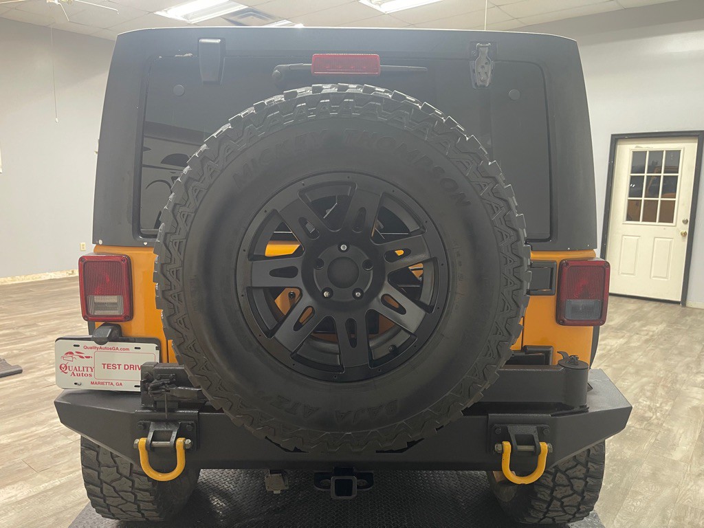2012 Jeep Wrangler Unlimited Image 12