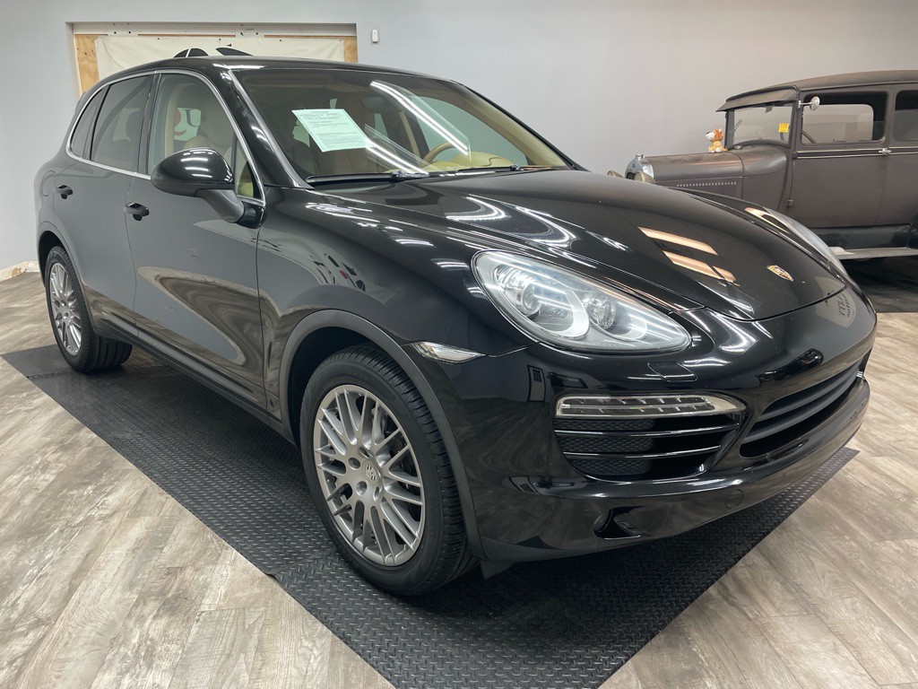 2012 Porsche Cayenne Image 3