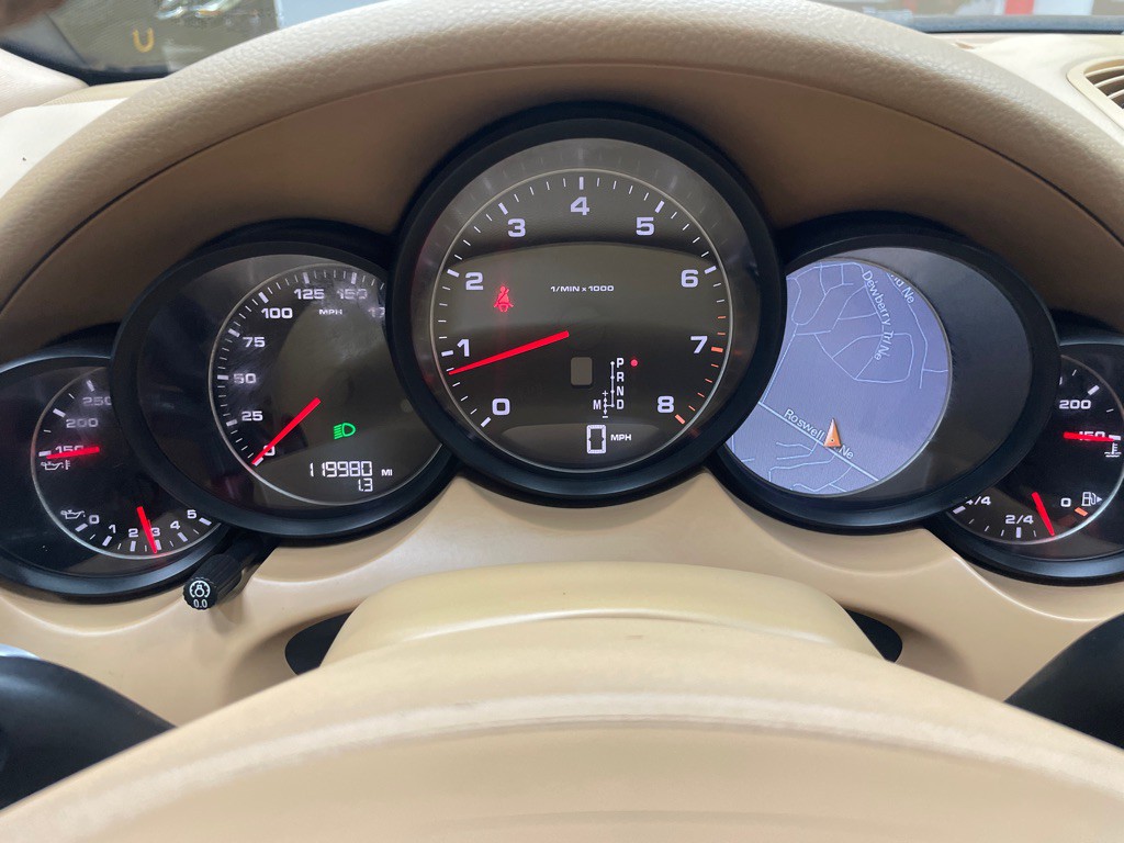 2012 Porsche Cayenne Image 19