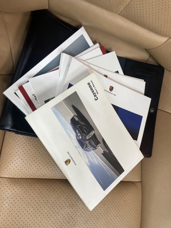 2012 Porsche Cayenne Image 45