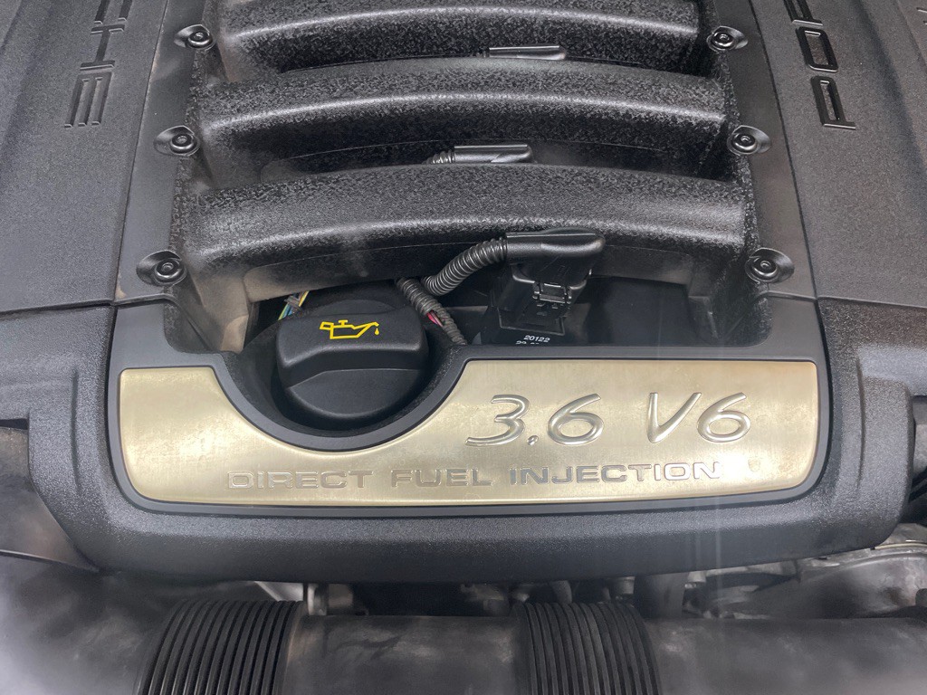 2012 Porsche Cayenne Image 51