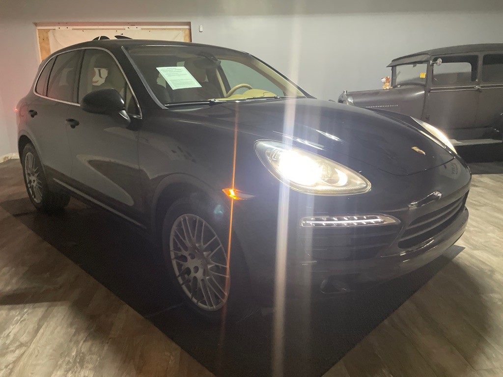 2012 Porsche Cayenne Image 56