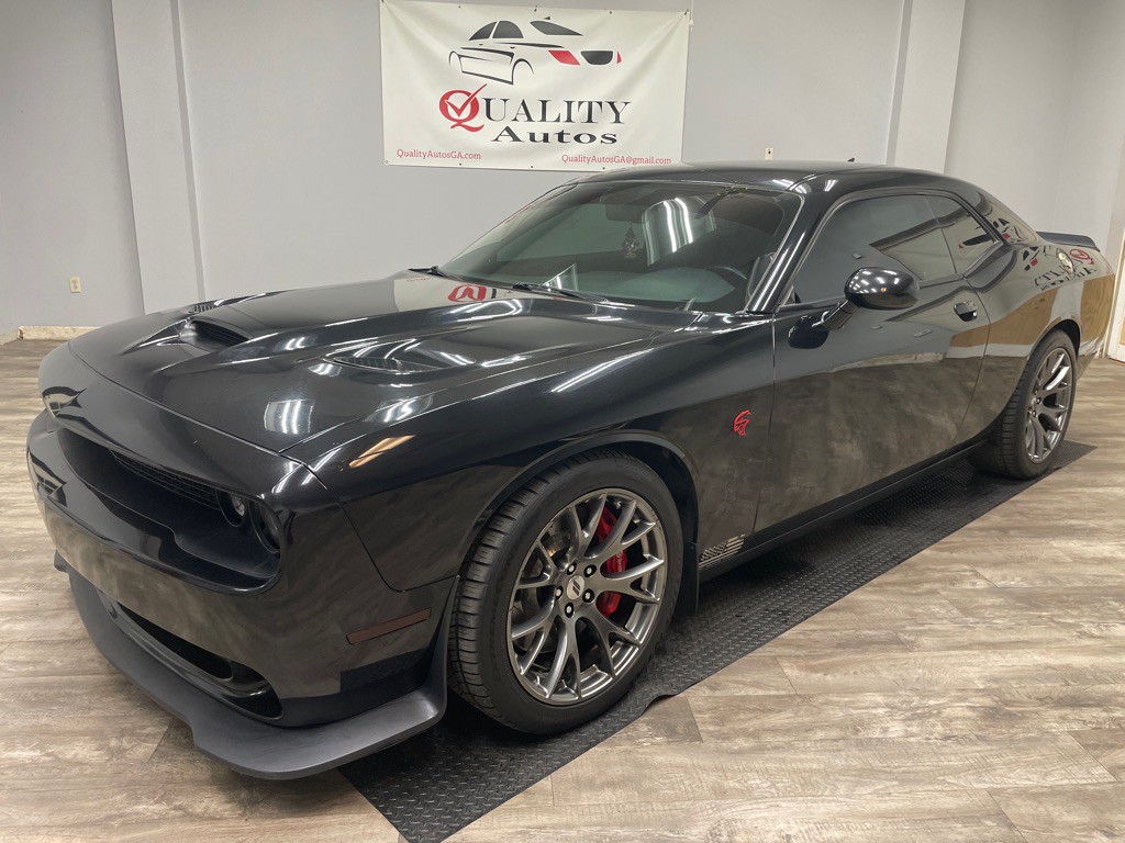 2015 Dodge Challenger Image 1