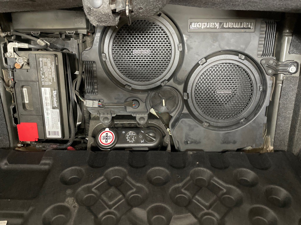 2015 Dodge Challenger Image 41