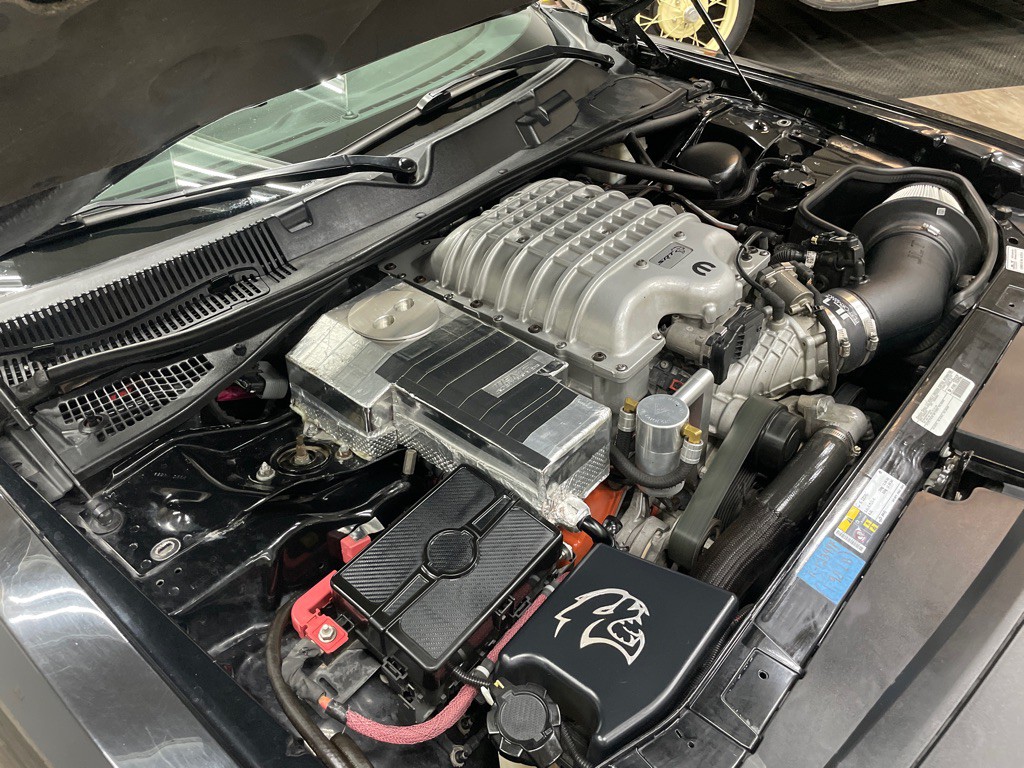 2015 Dodge Challenger Image 43