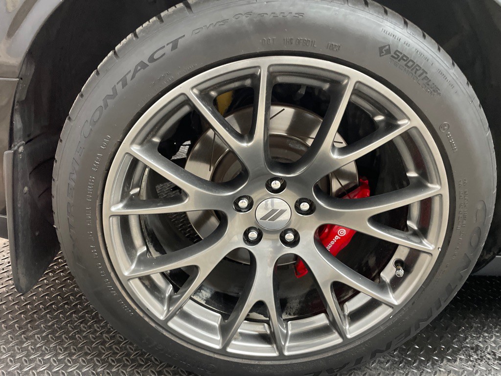 2015 Dodge Challenger Image 49