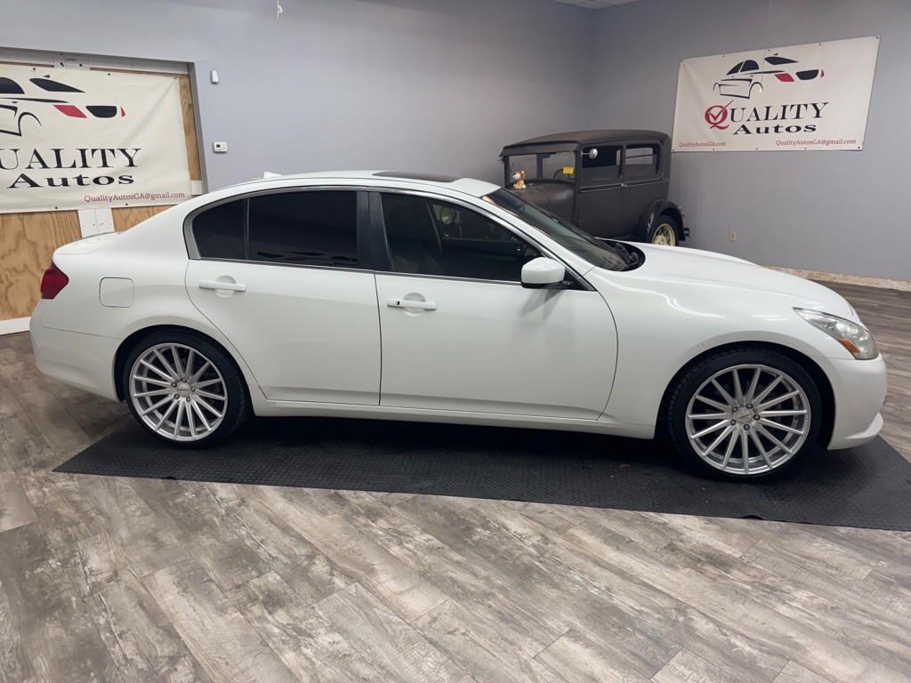 2013 INFINITI G37 Image 8