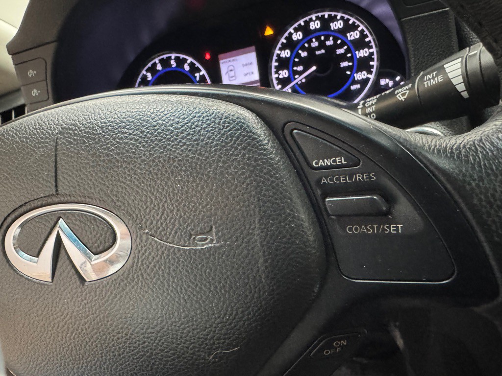 2013 INFINITI G37 Image 18