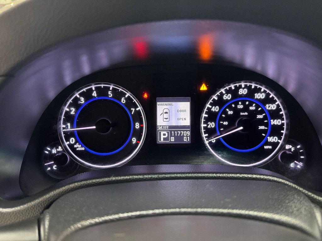 2013 INFINITI G37 Image 19