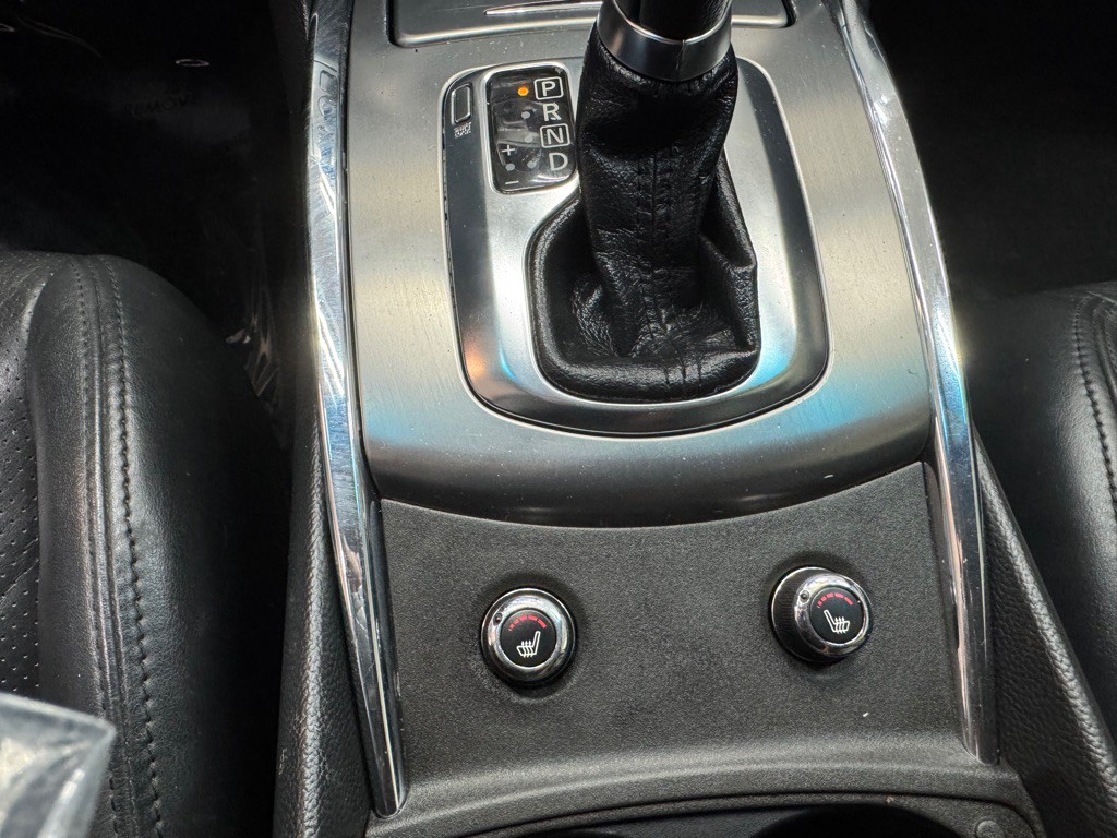 2013 INFINITI G37 Image 27