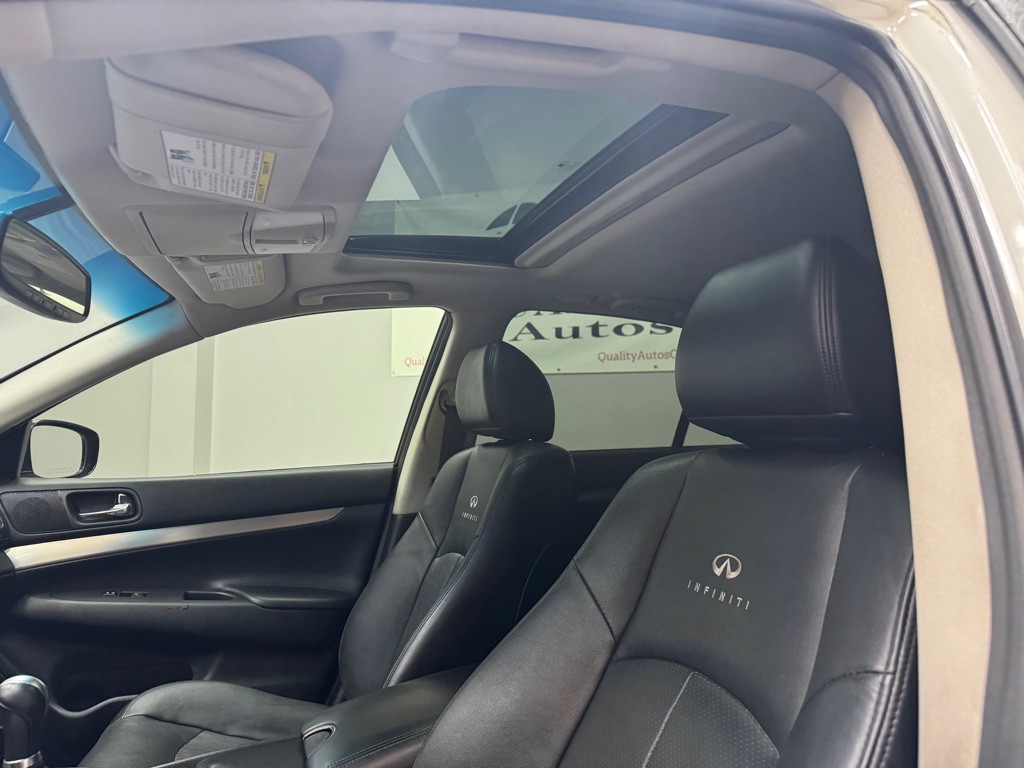 2013 INFINITI G37 Image 33