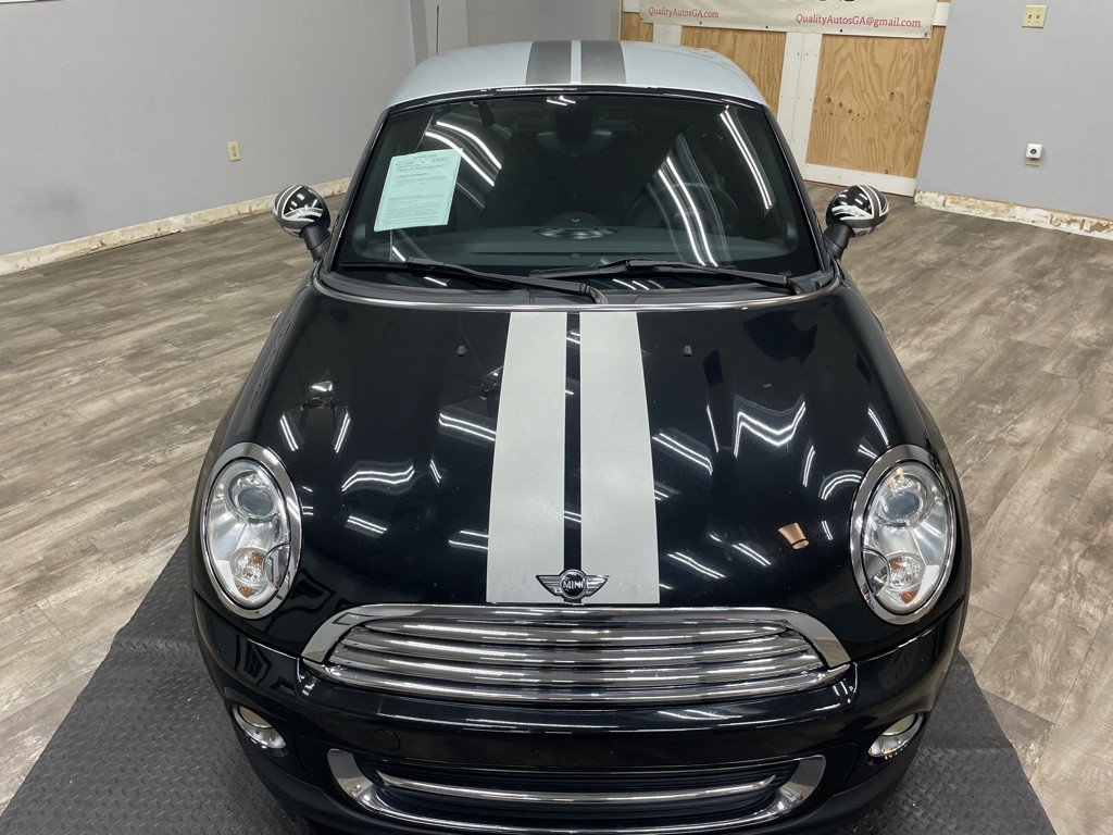 2012 MINI Cooper Image 15