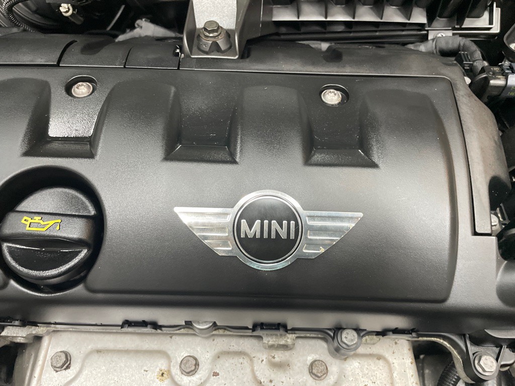 2012 MINI Cooper Image 38