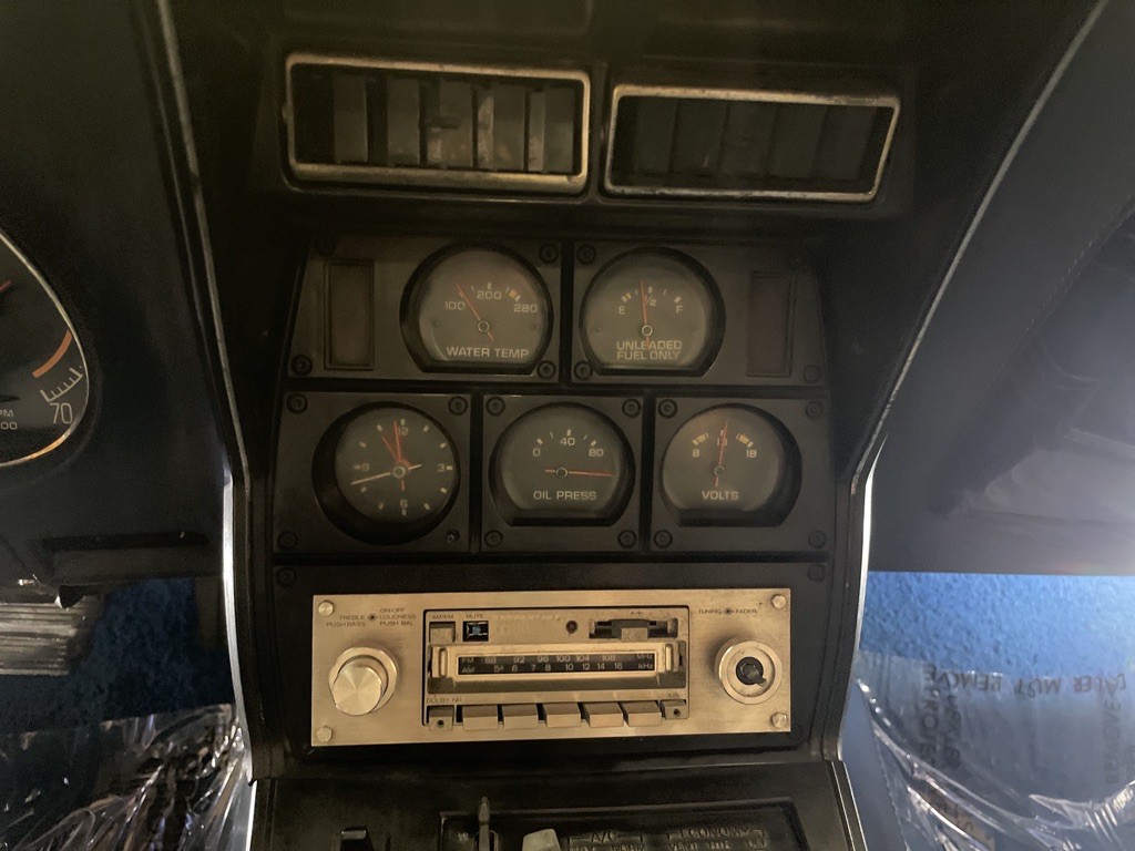 1977 Chevrolet Corvette Image 35