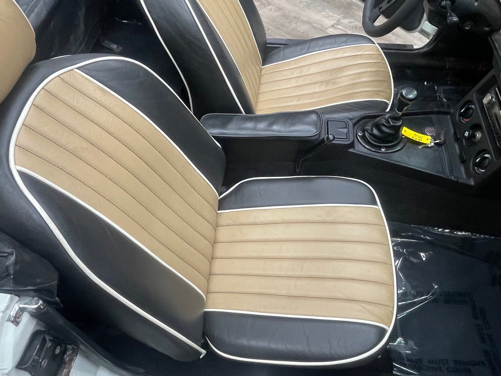 1977 MG MGB Image 34