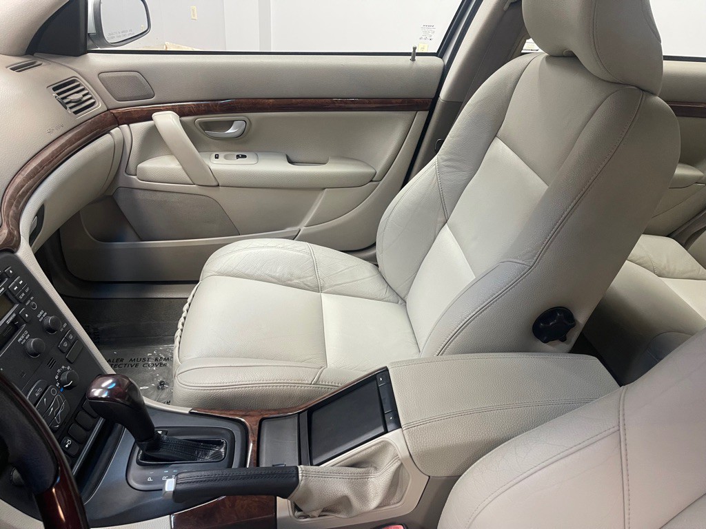 2006 Volvo S80 Image 14