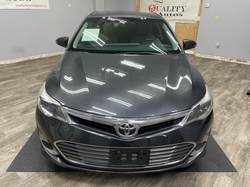 2015 Toyota Avalon Image 12