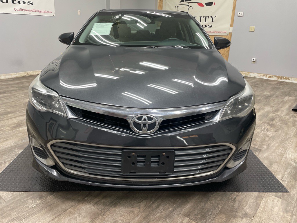 2015 Toyota Avalon Image 13