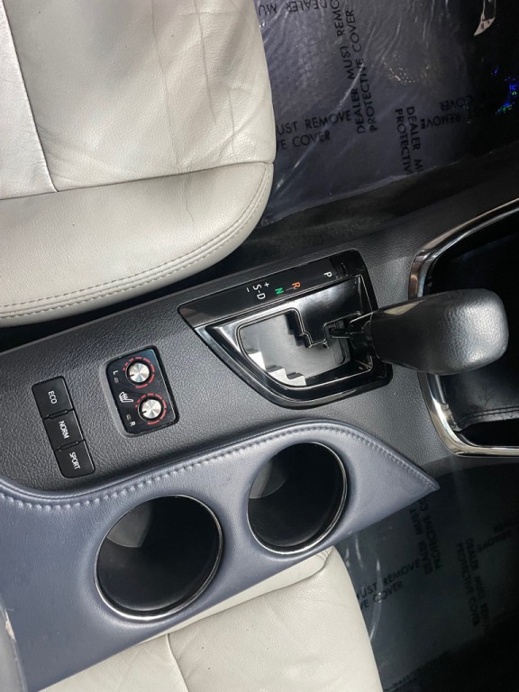 2015 Toyota Avalon Image 25