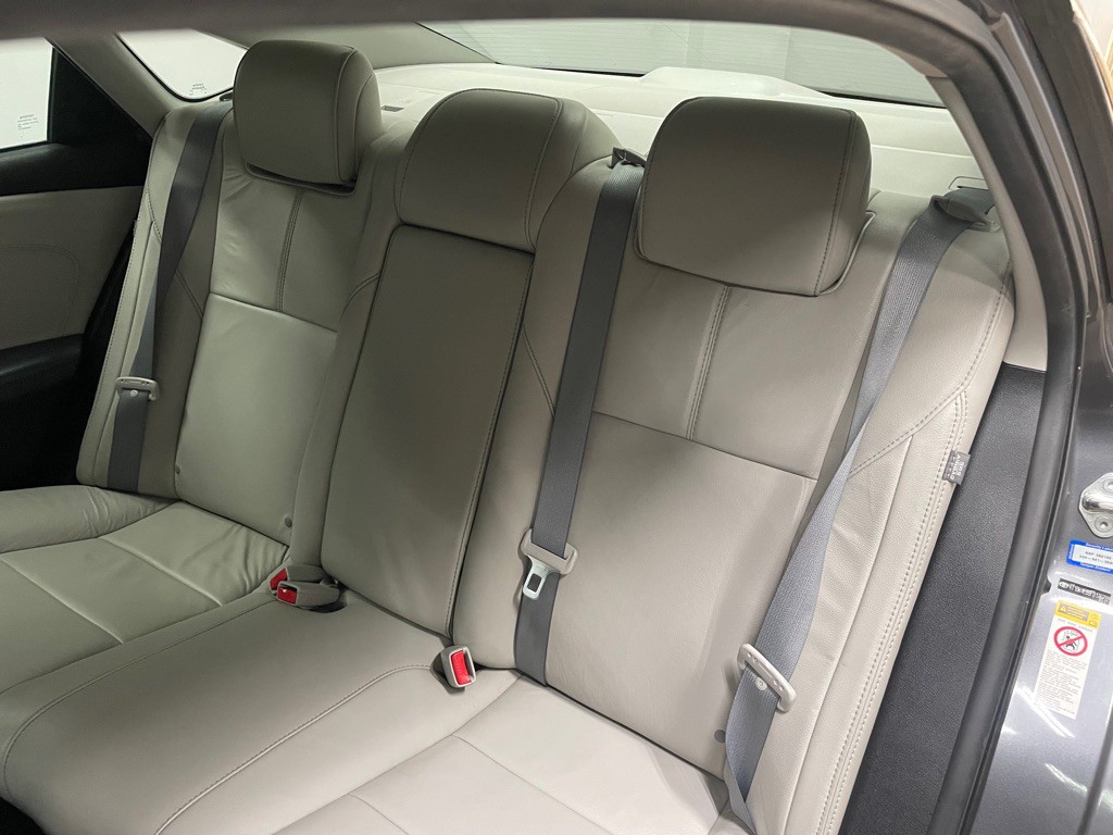 2015 Toyota Avalon Image 29