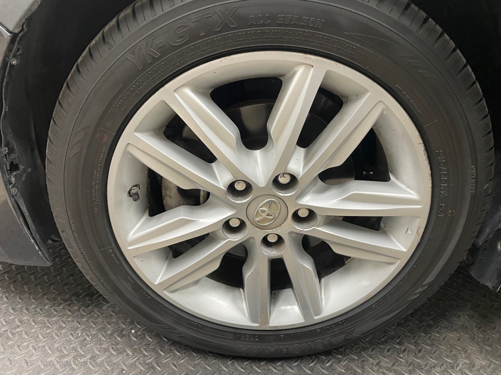 2015 Toyota Avalon Image 47