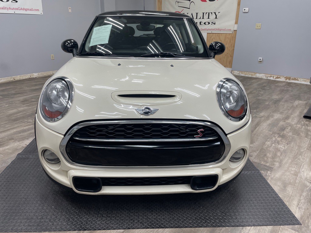 2017 MINI Cooper Image 2