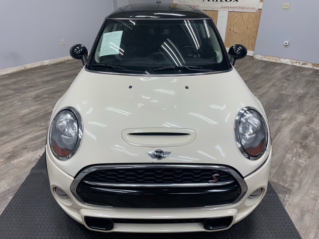 2017 MINI Cooper Image 13
