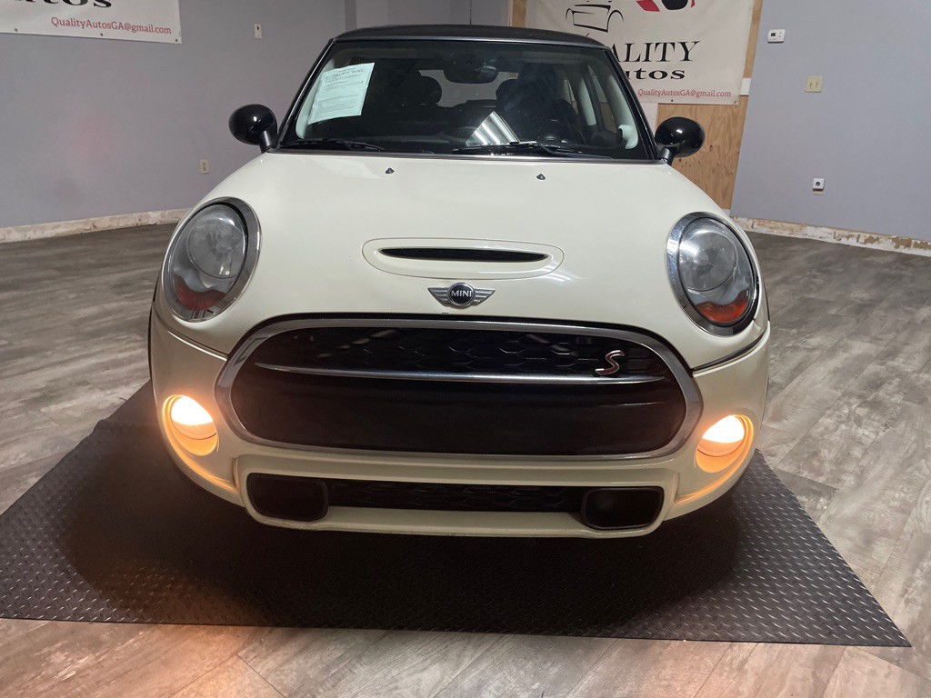 2017 MINI Cooper Image 44