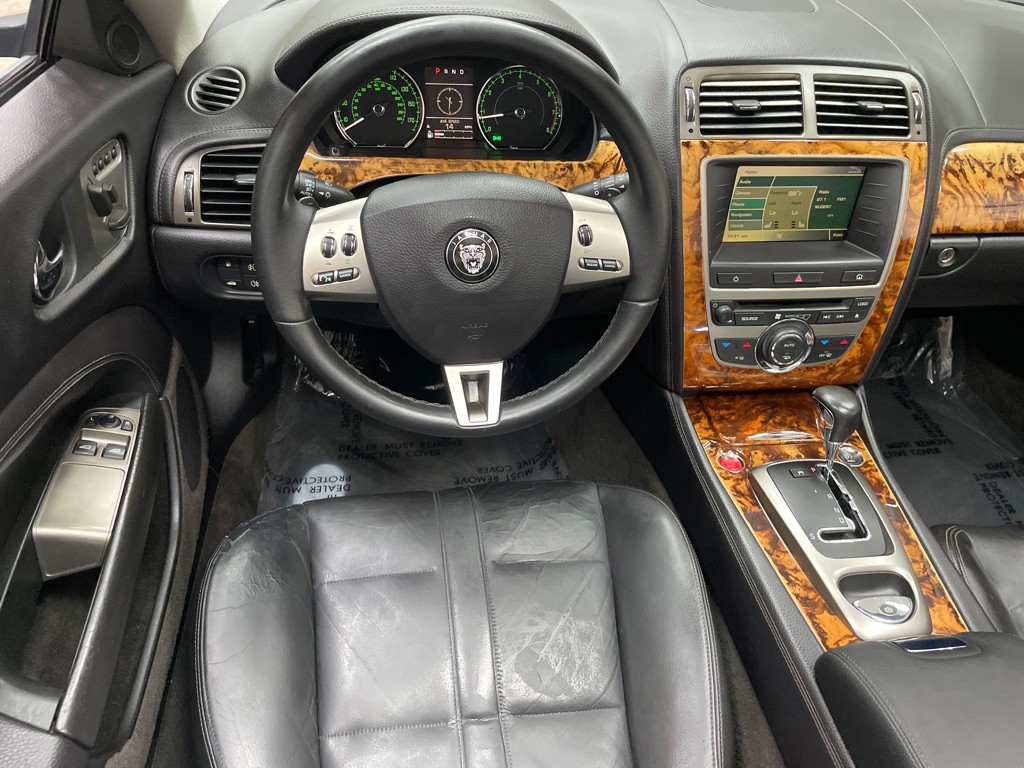 2007 Jaguar XK-Series Image 25