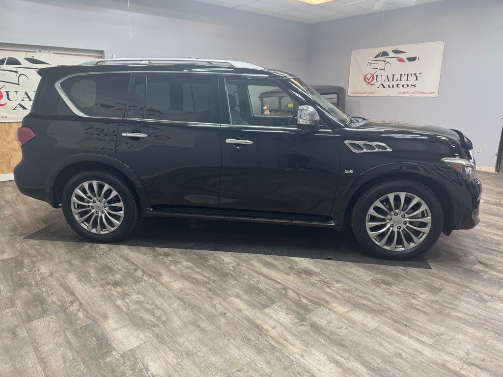 2016 INFINITI QX80 Image 9