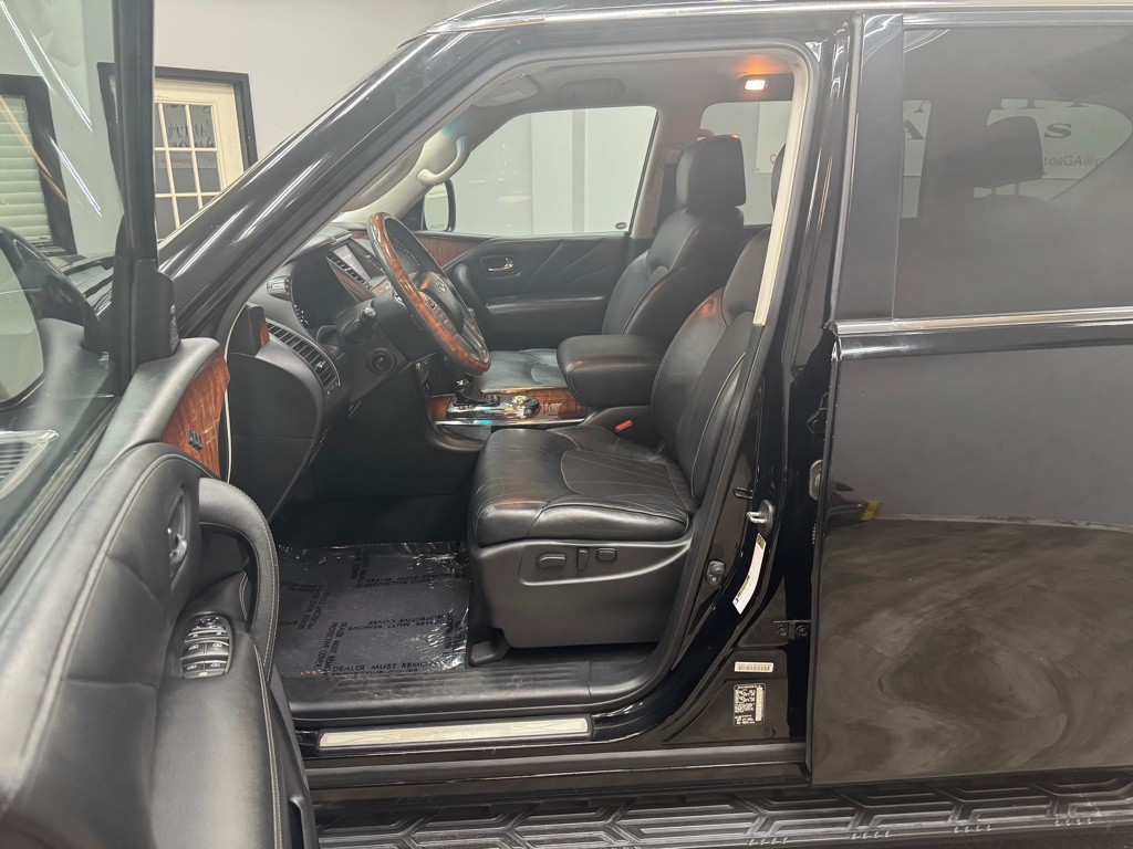 2016 INFINITI QX80 Image 23