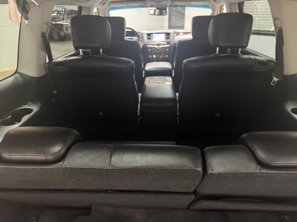 2016 INFINITI QX80 Image 49