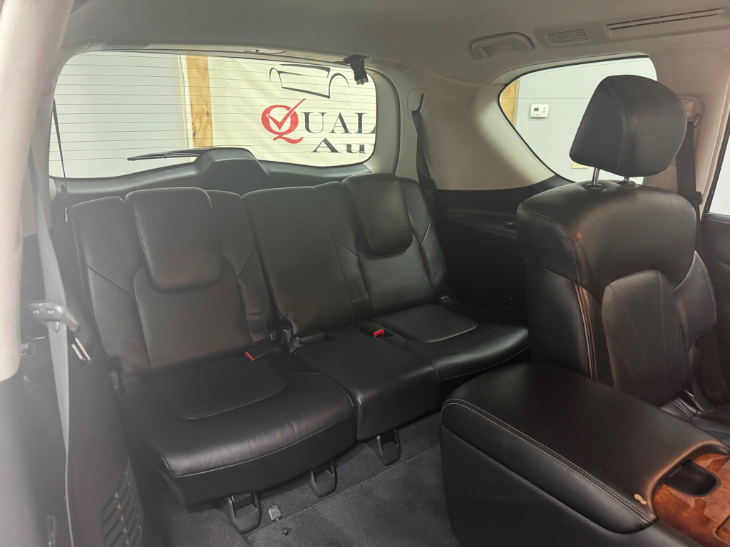 2016 INFINITI QX80 Image 55