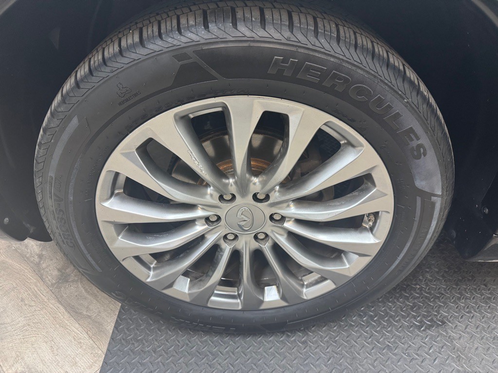 2016 INFINITI QX80 Image 64