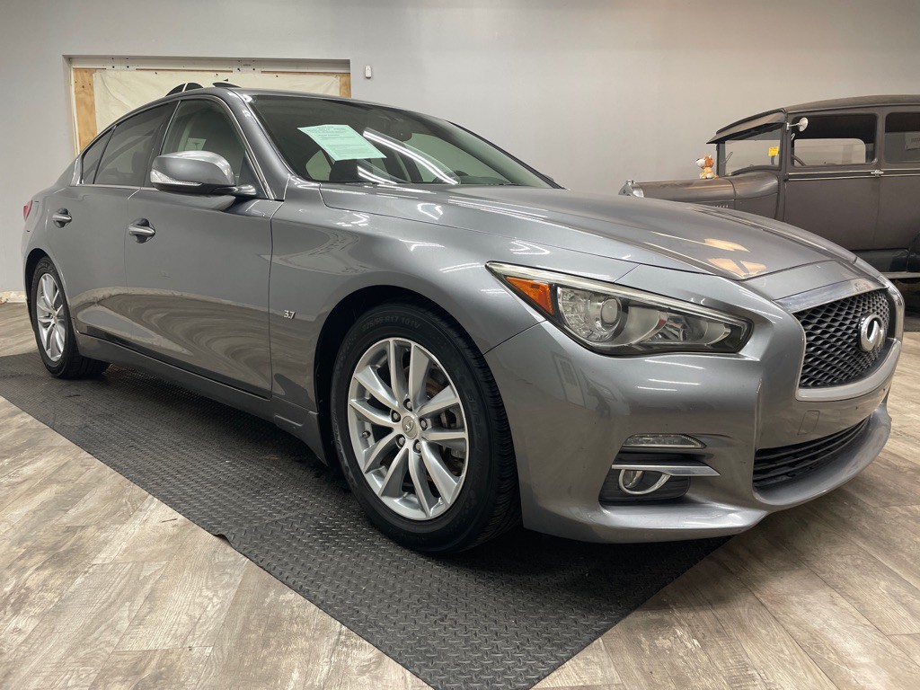 2014 INFINITI Q50 Image 3