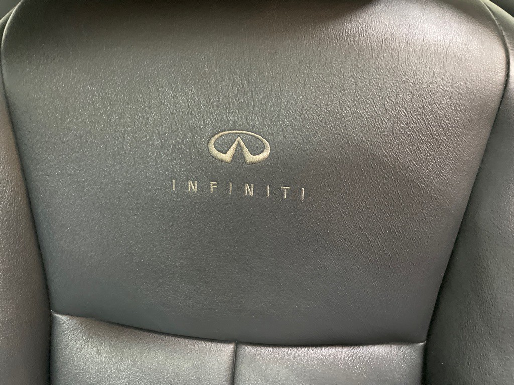 2014 INFINITI Q50 Image 19