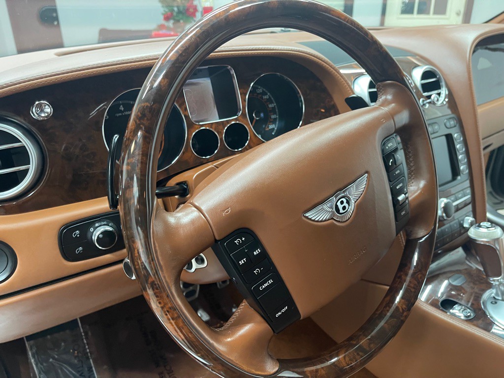 2006 Bentley Continental Image 27