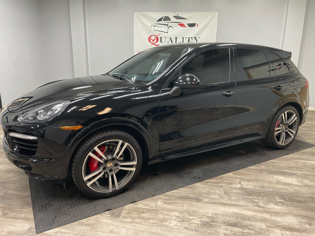 2013 Porsche Cayenne Image 6