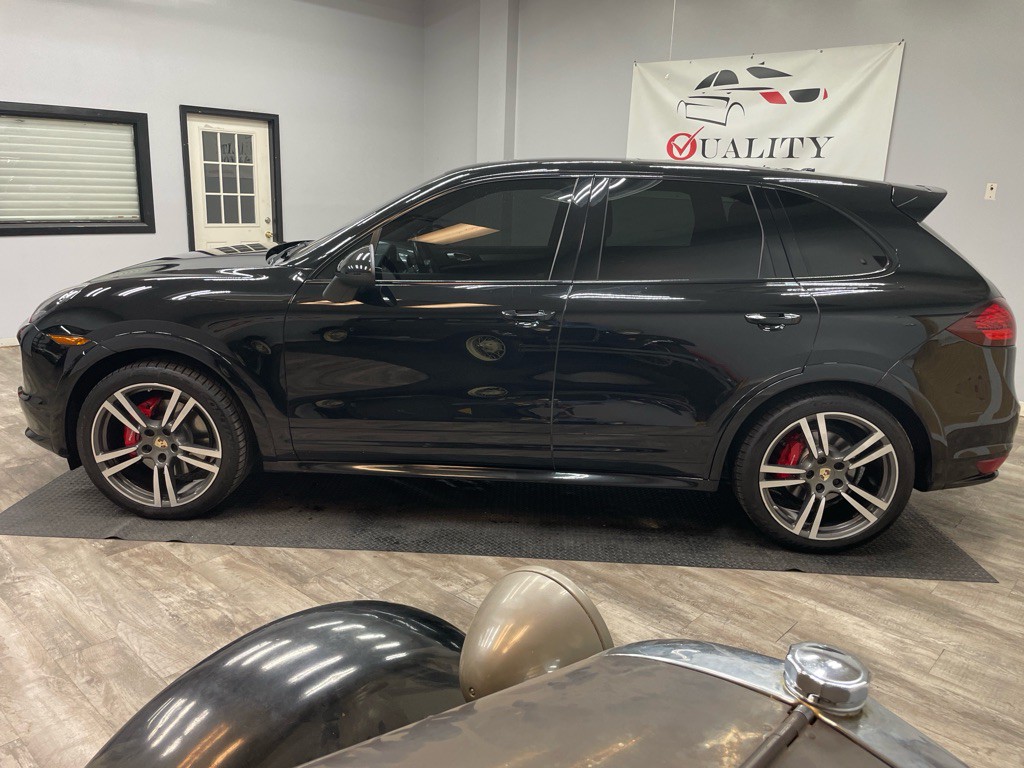 2013 Porsche Cayenne Image 7
