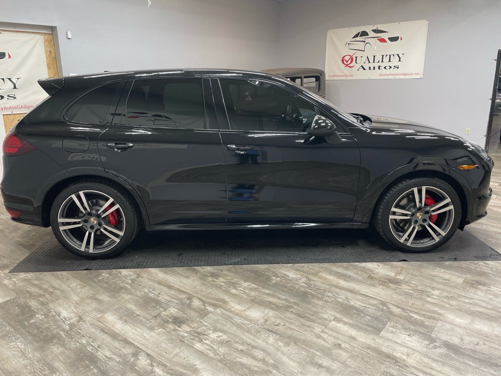 2013 Porsche Cayenne Image 11