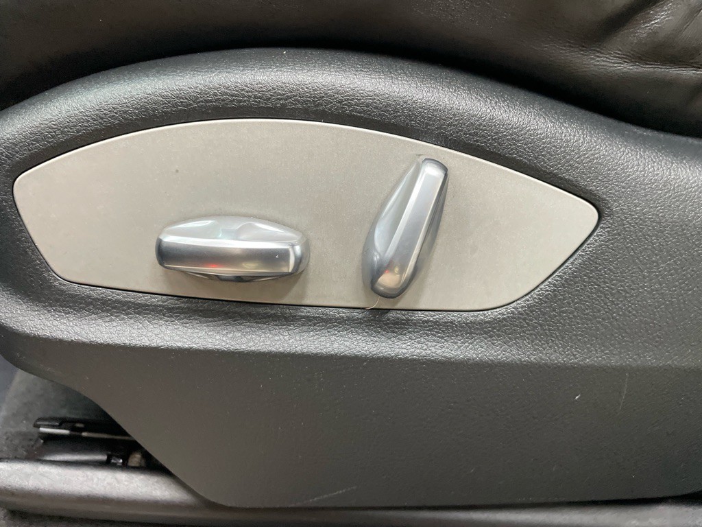 2013 Porsche Cayenne Image 18