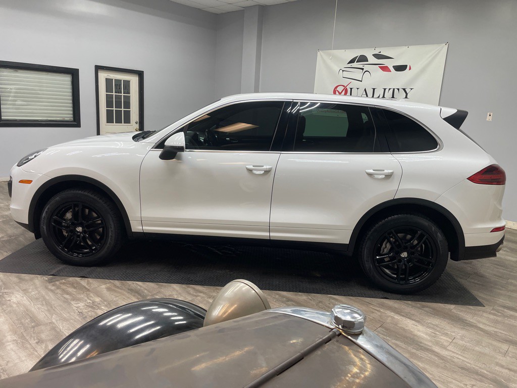 2015 Porsche Cayenne Image 7
