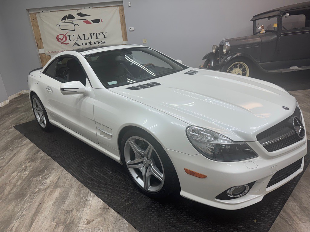 2009 Mercedes-Benz SL-Class Image 9