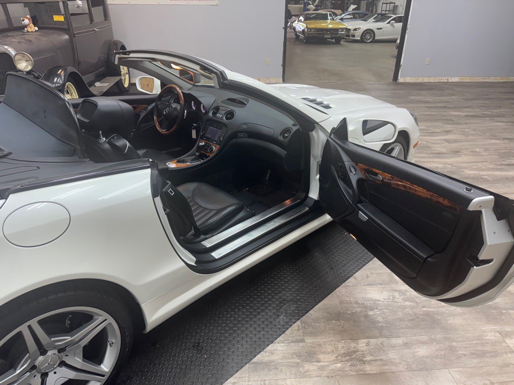 2009 Mercedes-Benz SL-Class Image 52