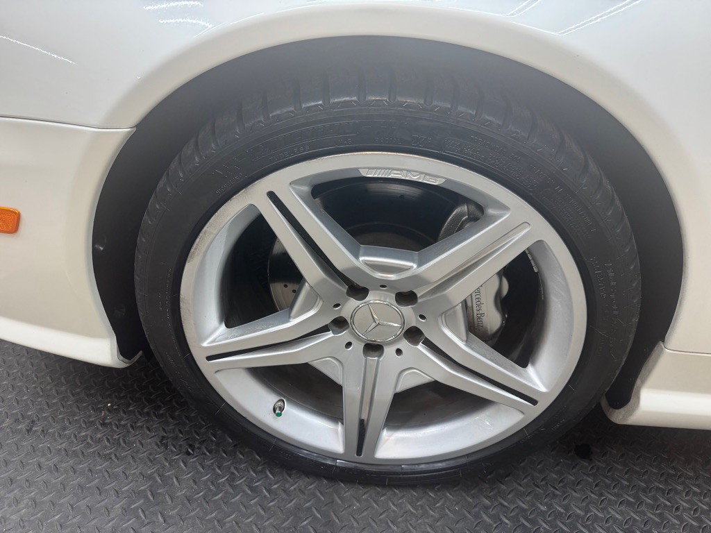 2009 Mercedes-Benz SL-Class Image 57
